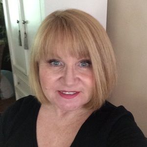 Meet your Posher, Faye